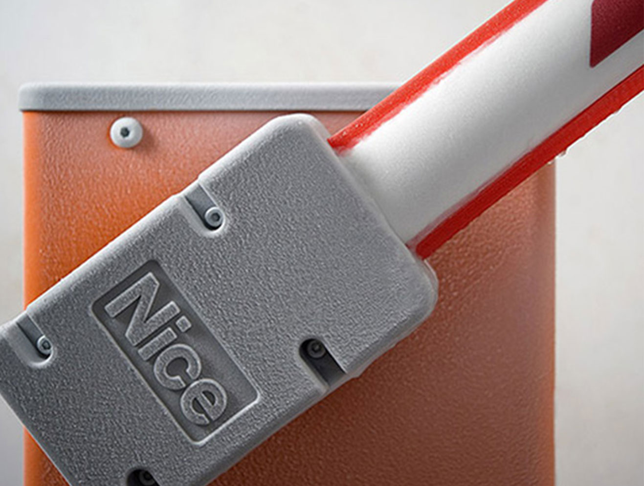 NICE Barrières Armées